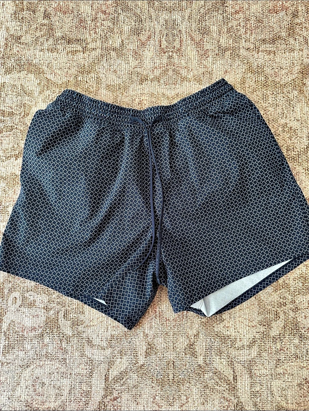 Lululemon Lined Pace Breaker Short Geometric Athletic Shorts in Blue Size Large